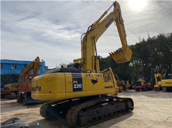 Used Komatsu PC220 Excavator