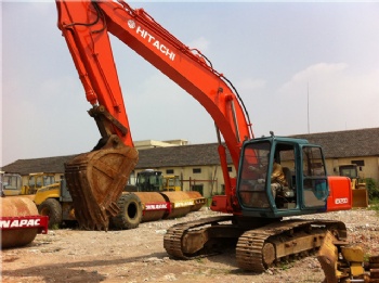 Used Hitachi EX200 Excavator