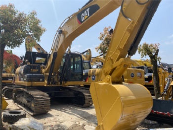 CAT 325D Excavator