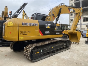 Used CAT 320D2 Excavator