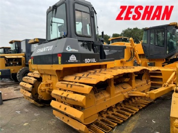 Shantui SD16 Bulldozer