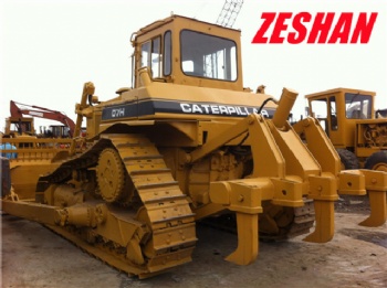 CAT D7H Bulldozer