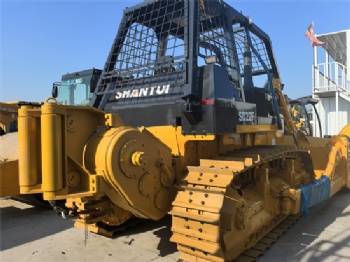 Shantui SD22F Bulldozer
