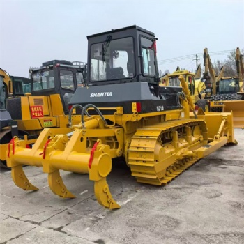 Shantui SD16 Bulldozer