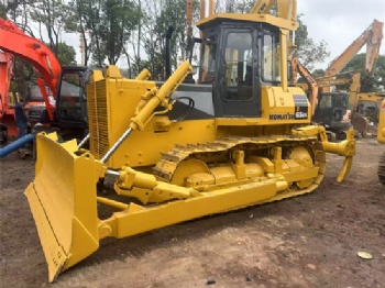 KOMATSU D65EX Bulldozer