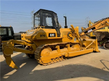CAT D7G Bulldozer