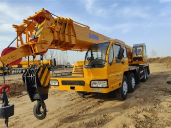 XCMG QY50B Truck Crane