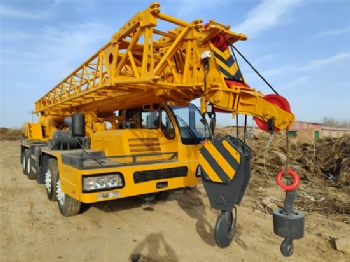 XCMG QY50B Truck Crane